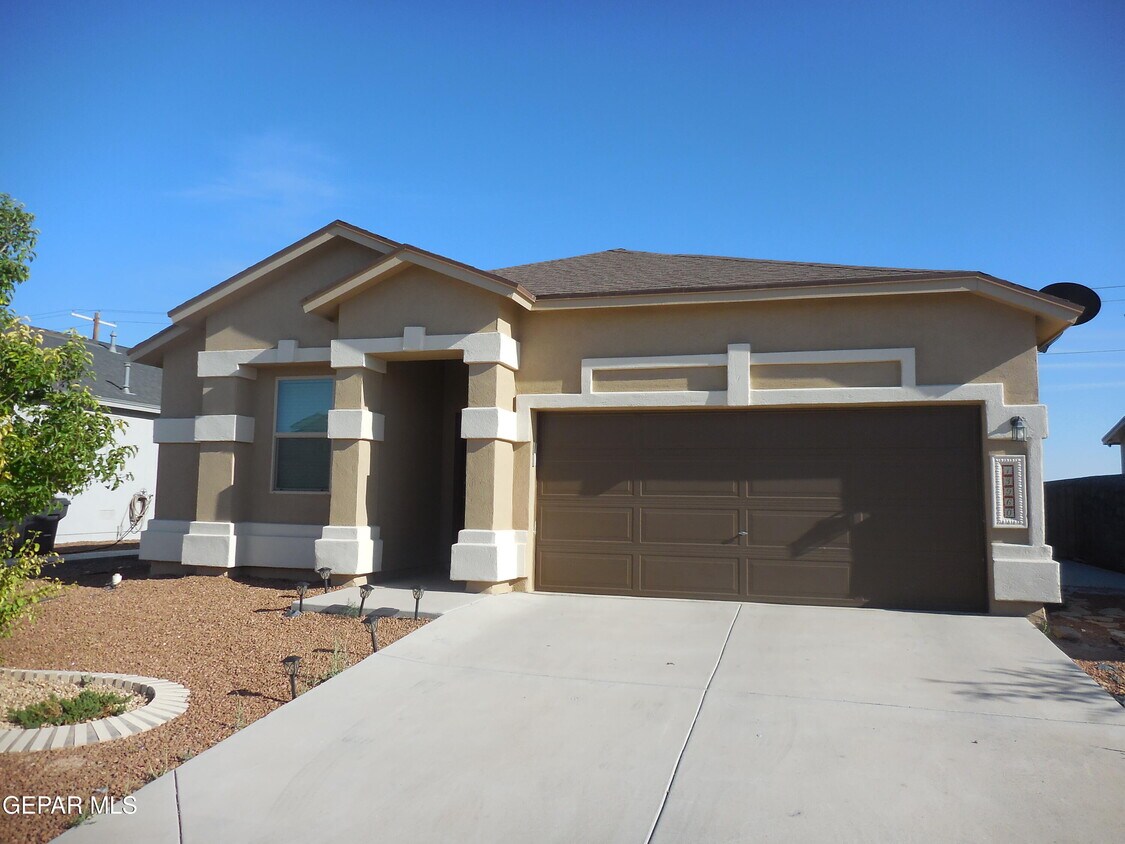 13960 Flora Vista Ave, Horizon City, TX 79928 House Rental in Horizon