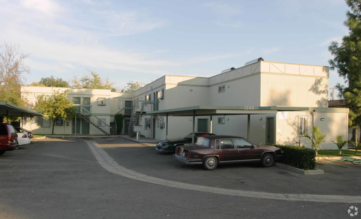Building Photo - 1508 Hood Rd