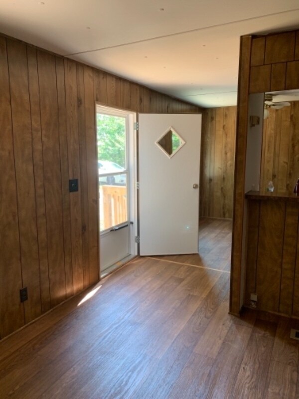 Foto del edificio - 299 Canal Trce