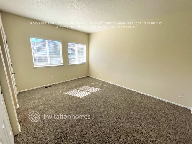 Building Photo - 9848 Kenton Cir