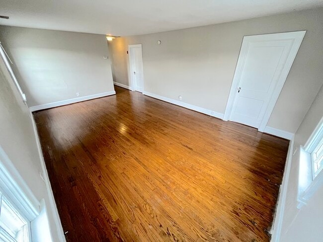 Foto del edificio - Apartment for rent by the Beach!