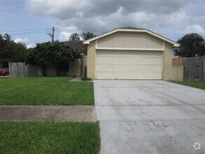Building Photo - 10303 Westedge Dr