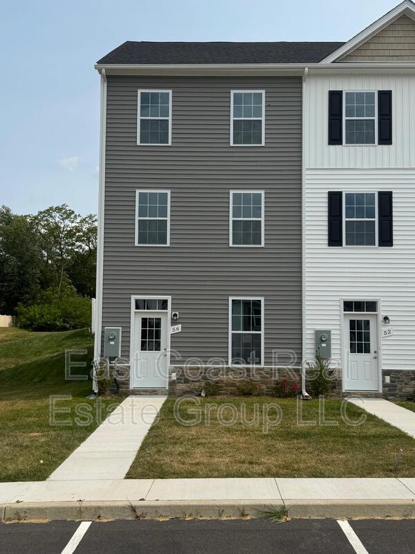 Foto principal - 56 Snowdrop Ct