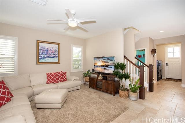 Building Photo - 91-1067-1067 Kai Oio St