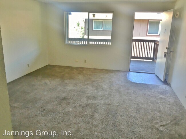 Building Photo - 524 S 42nd St