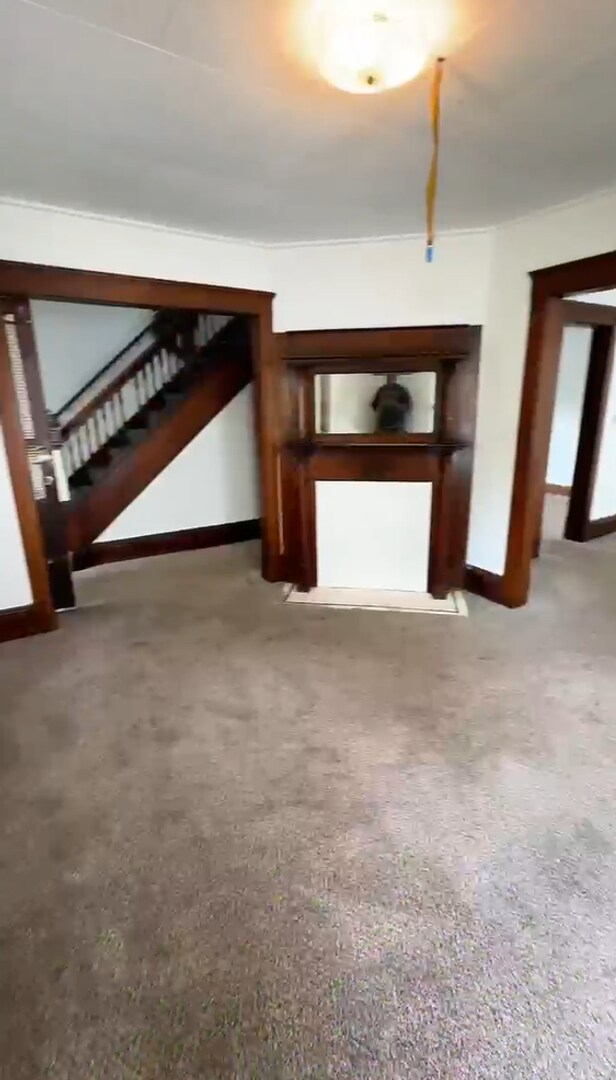 Foto del edificio - 10724 Morison Ave