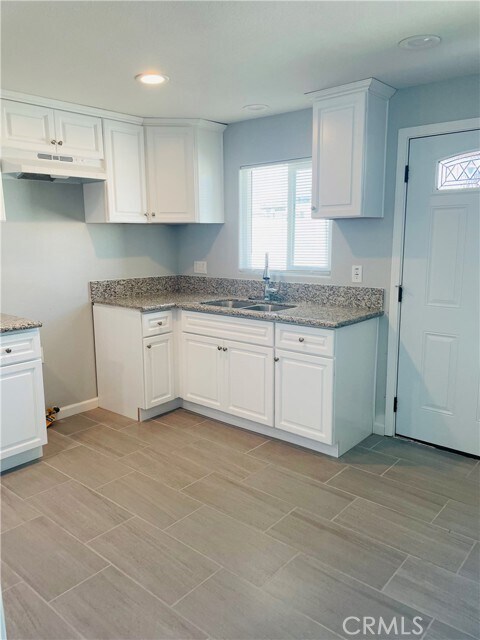 Foto del edificio - 922 N Cherry St