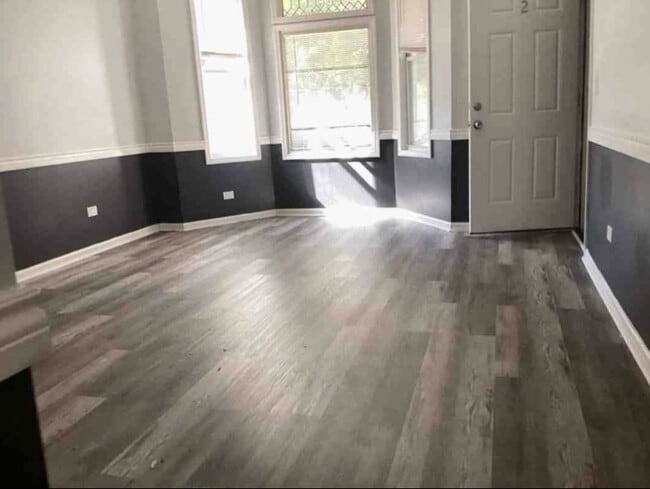 Photo - 8423 S Muskegon Ave Apartment