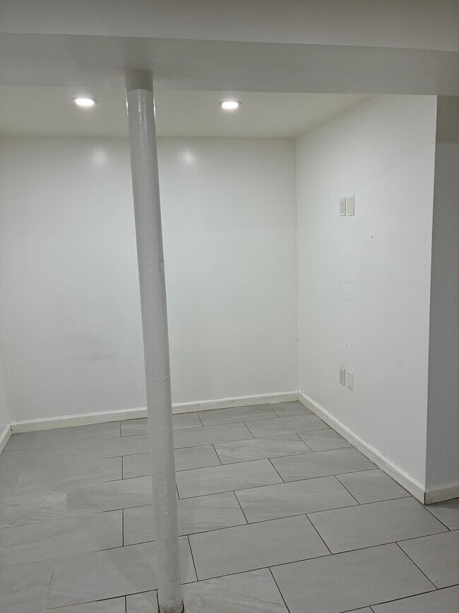 Sala de estar - 12020 194th St