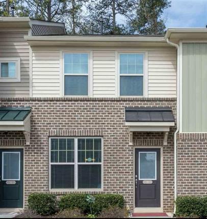 Building Photo - 12 Pocono Dr