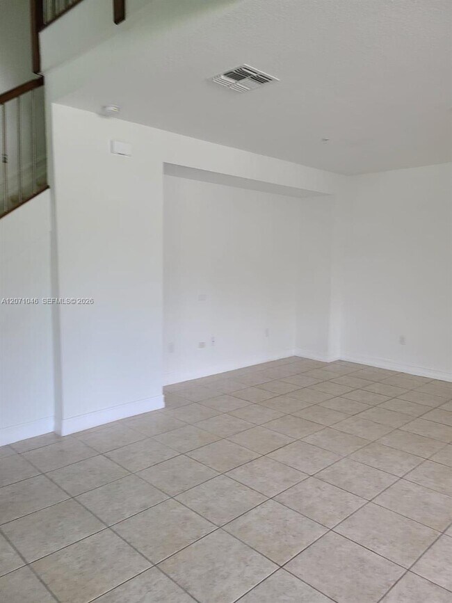 Foto del edificio - 11362 SW 15th St