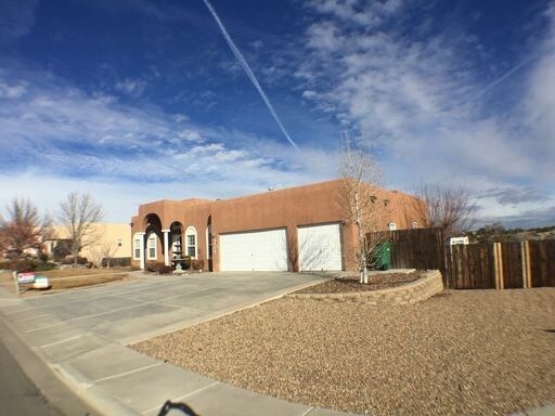 Building Photo - 4700 Sundown Rd