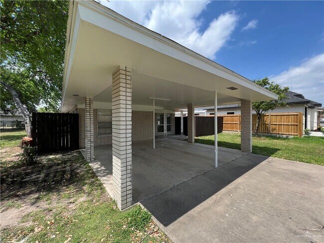Foto del edificio - 415 S 17th St