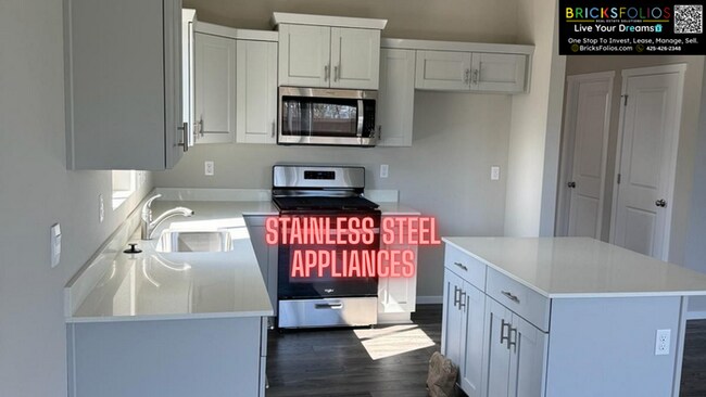 Foto del edificio - Craft Unforgettable Memories in Your Dream Home in Snohomish