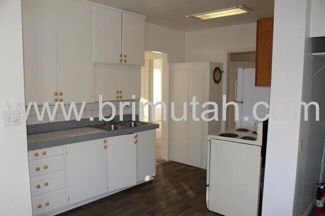 Foto del edificio - 3661 S 2300 E