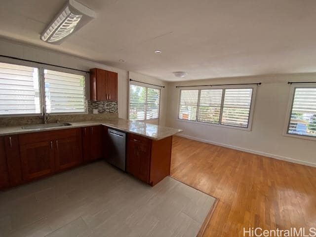 Building Photo - 1720 Malanai St