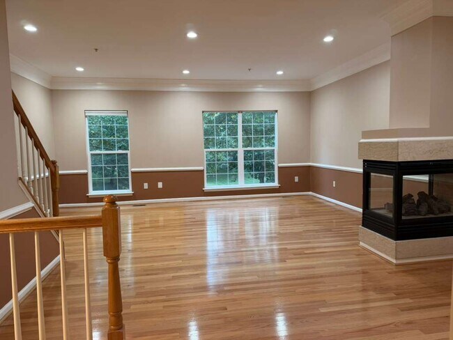 Foto del edificio - 18104 Truffle Ln