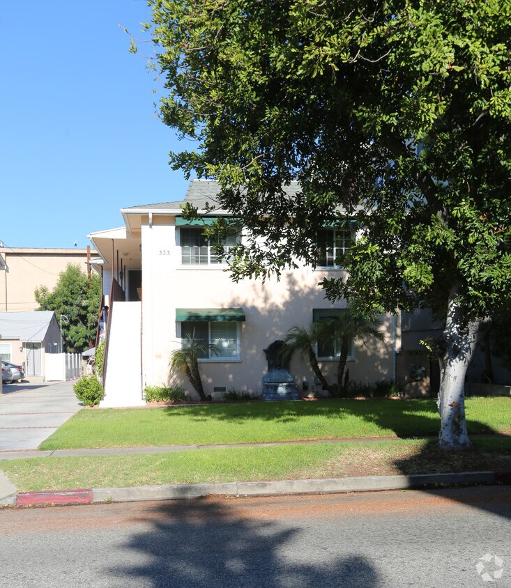 Primary Photo - 323 N Louise St