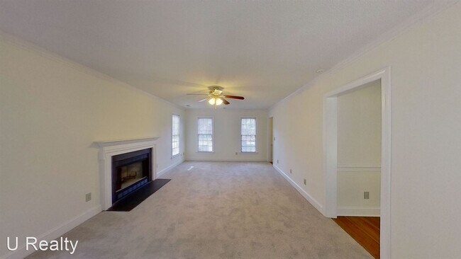 Building Photo - 3 br, 2.5 bath House - 2430 Kirkholm Dr