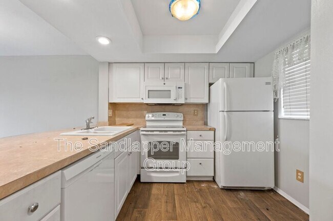 Photo - 2186 Bees Ferry Rd Apartment