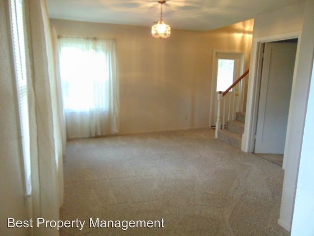 Building Photo - 5 br, 3.5 bath House - 2360 Buena Vista Ave