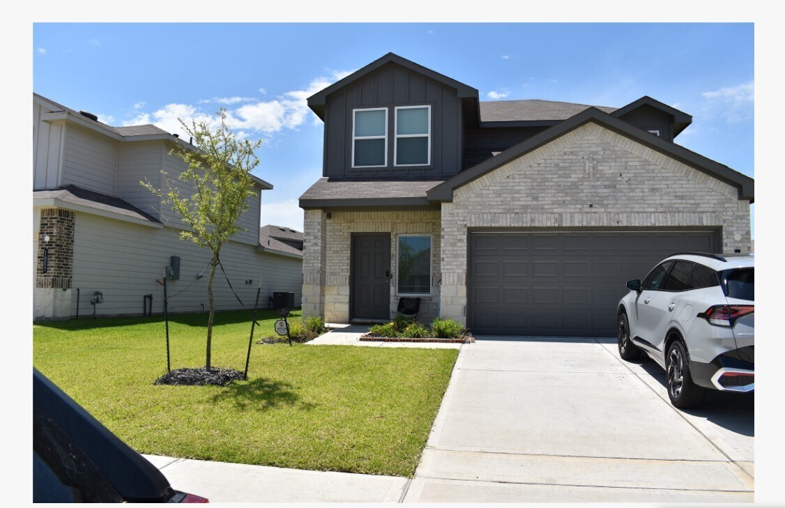 Foto principal - 1811 Legacy Hills Dr