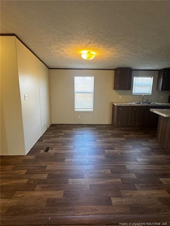 Foto del edificio - 115 Burns Rd