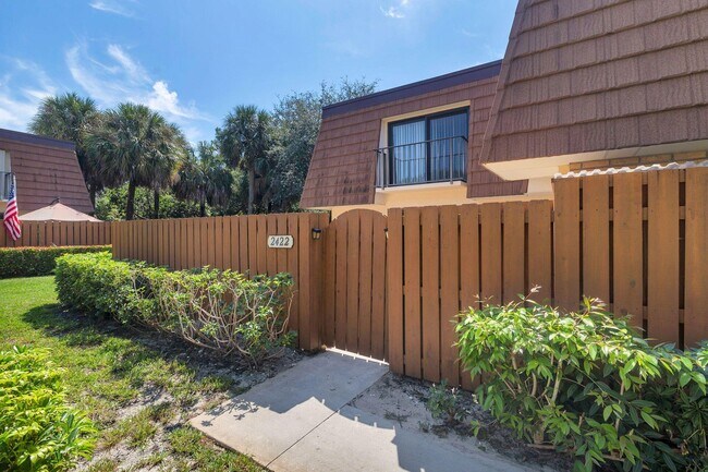 Foto del edificio - 2422 24th Ct