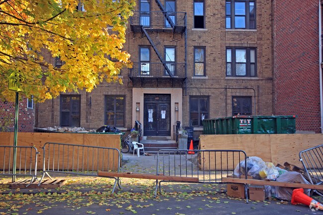 Building Photo - 1421 53rd St