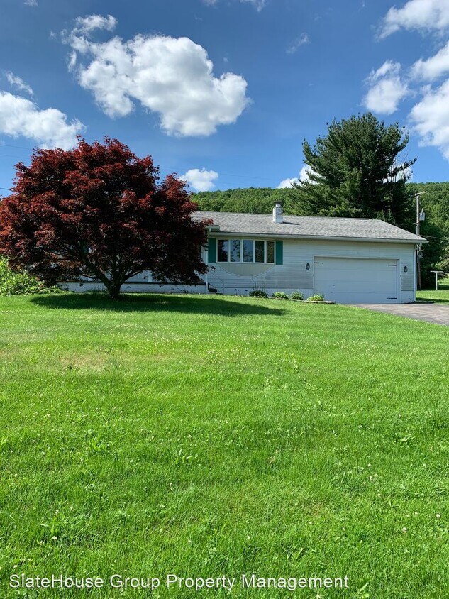 Primary Photo - 2 br, 1.5 bath House - 1761 Whites Ferry Rd