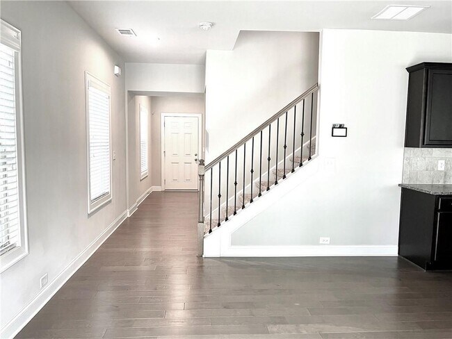 Building Photo - 3685 Morgan Rd