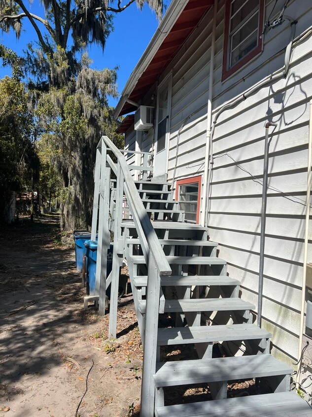 Primary Photo - 1801 Goodyear Ave - TJ