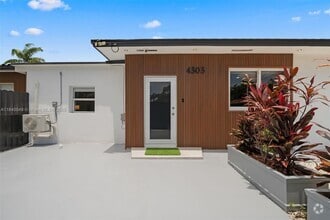 Building Photo - 4301 NW 4th St