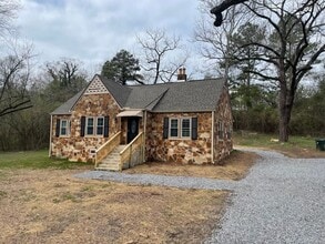 Building Photo - 14937 Hwy 411