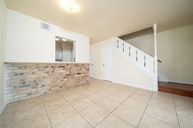 Foto del edificio - 10626 Hazelhurst Dr