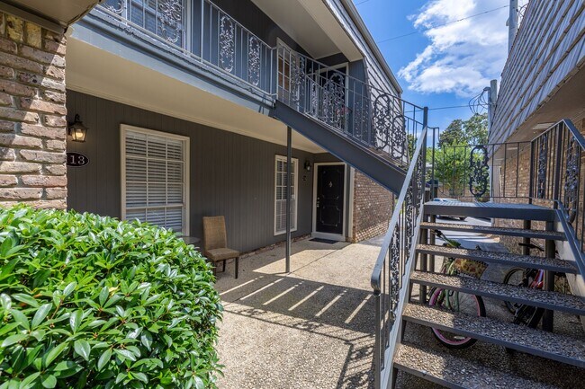Foto del edificio - Two Bedroom Condo near downtown Fairhope!