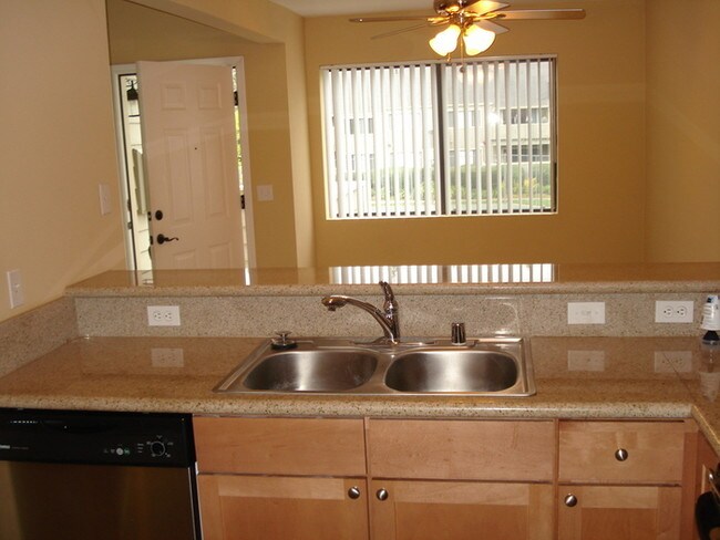 Building Photo - 221 Enterprise Dr