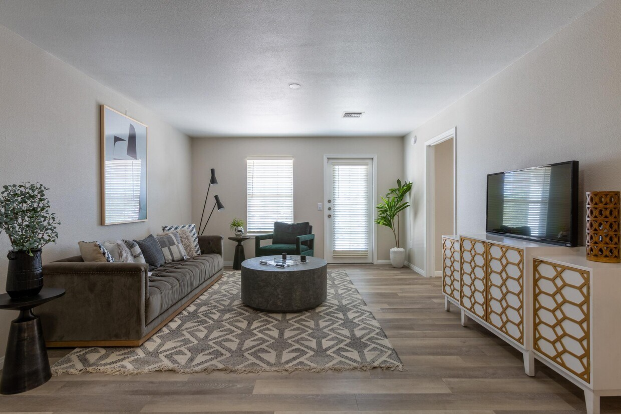 Ascension at Ironwood Apartments 2550 W Ironwood Hill Dr Tucson, AZ