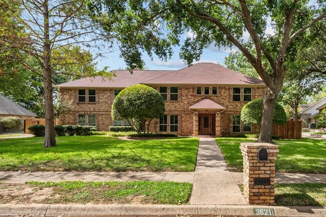 Foto del edificio - 3621 Welwyn Way Dr