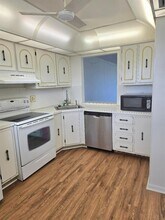 Building Photo - 2571 Aragon Blvd