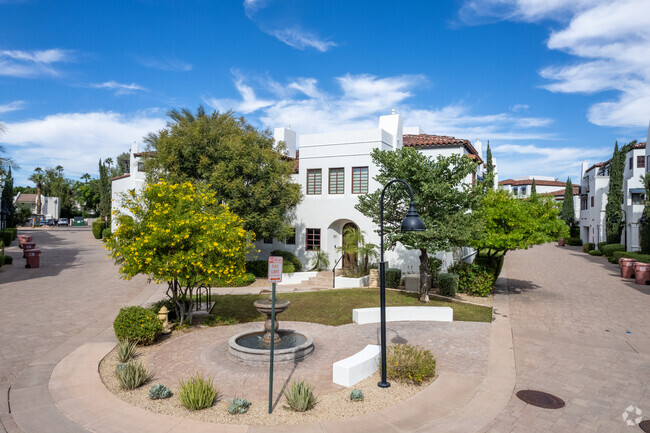 Foto del edificio - Veritas at McCormick Ranch