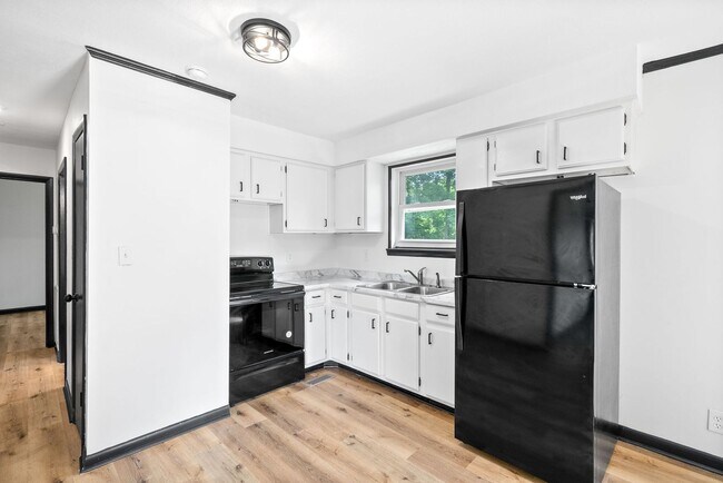 Foto del edificio - 338 Woodale Dr