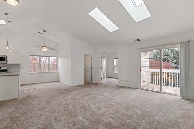 Building Photo - 2604 Sheehan Ct