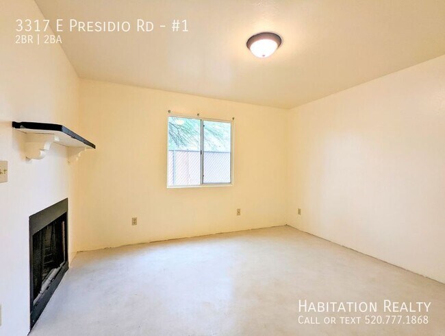 Foto del edificio - 3317 E Presidio Rd