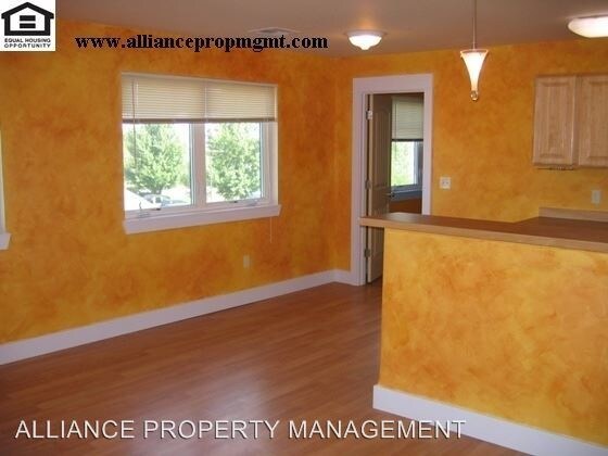 Building Photo - 2 br, 2 bath House - 2115 Durston Rd. Unit 14