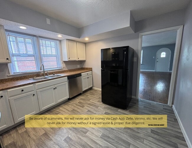 Building Photo - 10053 Diamond Dr