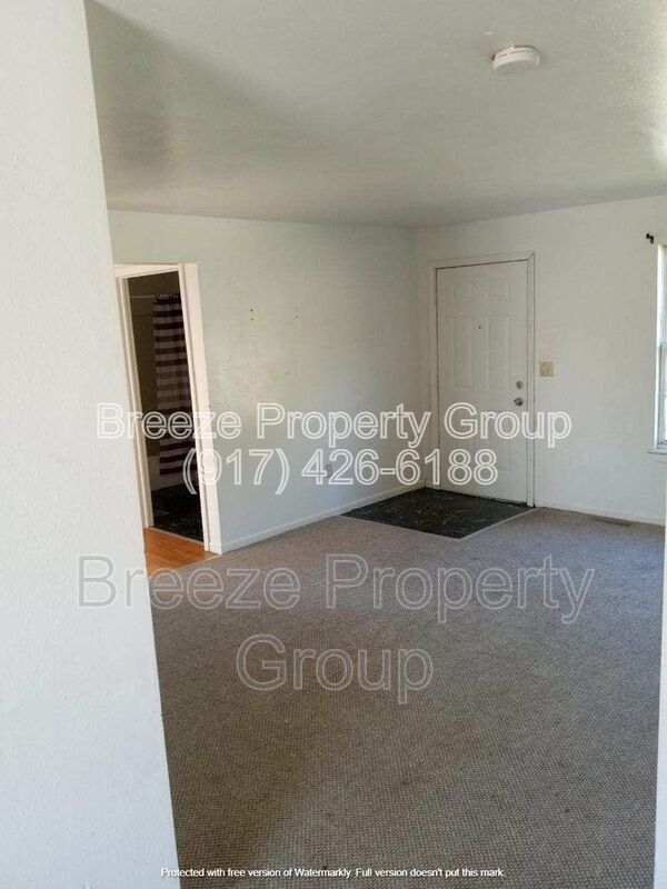 Primary Photo - 616 Hope St