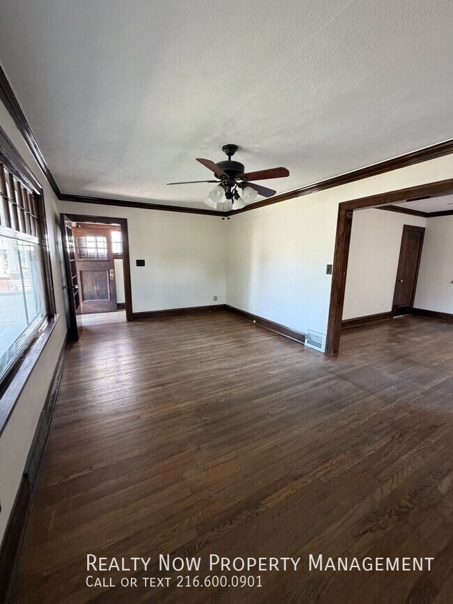 Foto del edificio - 9011 Park Heights Ave