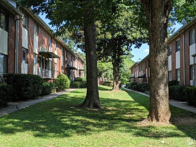 Building Photo - Station Square Apartments