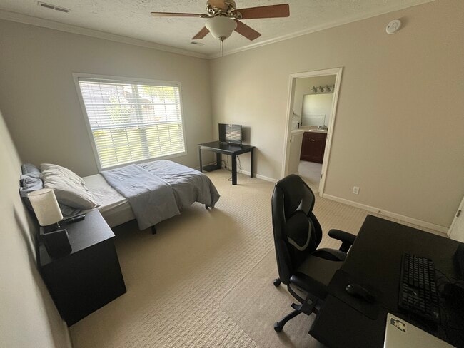 Foto del edificio - 2234 Sandpiper Ct N